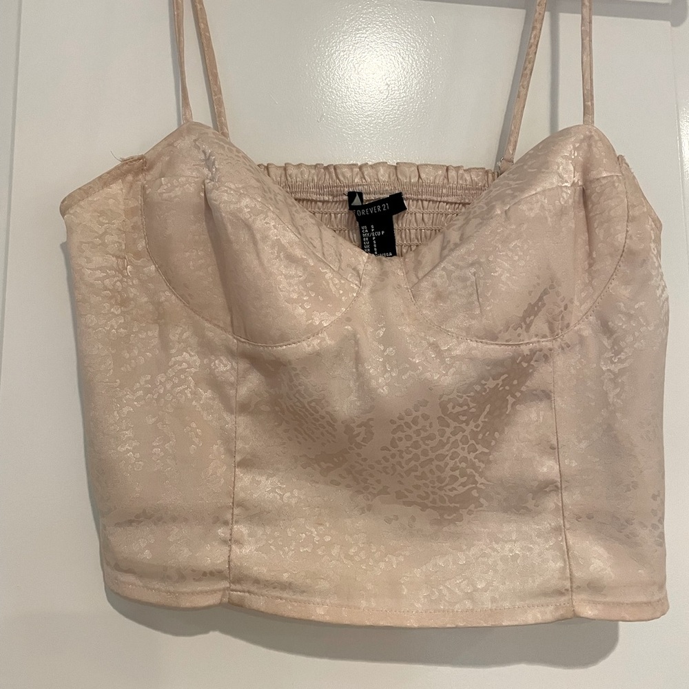 Light pink crop top